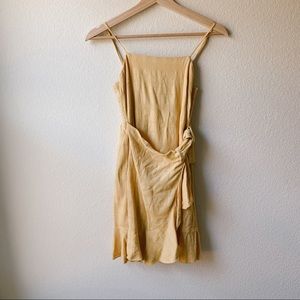 Yellow American Eagle Dress 🌼